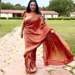 Rupali Ganguly Instagram – Tritiya Tithi ❤️🙏🏻

(Since the other three pics didn’t get uploaded due to bad network 🤪)
#navratri #maachandraghanta #red #anupamaa #rupaliganguly #instagood #jaimatadi #jaimahakal