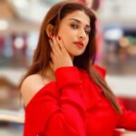 Saba Khan Instagram – Hey monsoon has arrived 🥰❤️ 🌧️ 
.
Styling – @fashionista__aisha 
. 🎥 – @saifcreations x @versatile.saif
 x jzee.photo_films 
.
.
#sabakhan #instagood #monsoon #love #peace