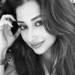 Saba Khan Instagram – Close up ❤️
.
.
.
#sabakhan #selfie