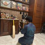 Sachin Tendulkar Instagram - Happy Dussehra to all celebrating Vijaya Dashami!🏏 Just as the ball sails over the boundary, may the triumph of good over evil clear all the hurdles in your life. Keep batting for the right cause. Stay blessed! #VijayaDashami