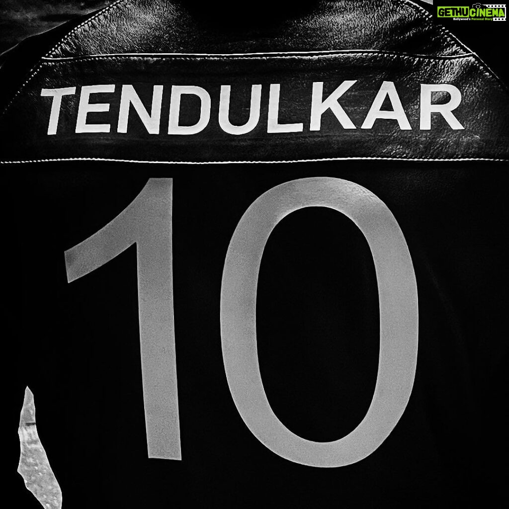 Sachin Tendulkar Instagram - The 10 on the back is a special feeling... Time to get it back on? #partnership