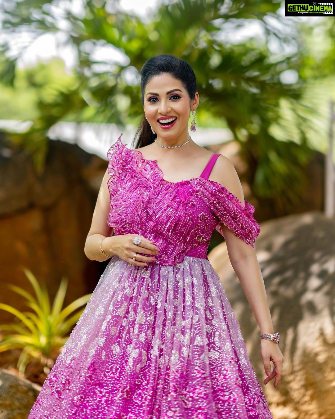 Sadha - 73.5K Likes - Most Liked Instagram Photos