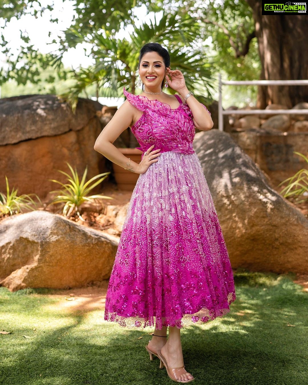 Sadha - 73.5K Likes - Most Liked Instagram Photos