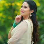 Sadha Instagram - Janmashtami wishes to you all! 🌼🌼🌼 Like Krishna, let’s be kind to all those around us, irrespective of their species! 💚 Stylist harinireddy Outfit @myriti Jewellery @kushalsfashionjewellery PC @ranjithpawan_photography #sadaa #janmashtami