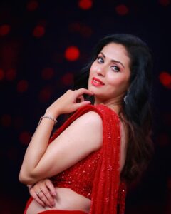 Sadha Instagram - Most loved look of the season! ❤️
From #neethoneydance .. Already missing this stage! 

Stylist @harinireddym 
Saree @samyakksarees 
Jewellery @kushalsfashionjewellery 
PC @ranjithpawan_photography 

#picsoftheday #sadaa