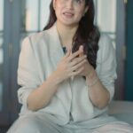 Sagarika Ghatge Instagram - My style secret? Reviving vintage jewellery treasures with heritage, lovingly handed down over generations in my family. True style lies in forging your own path, doesn’t it?