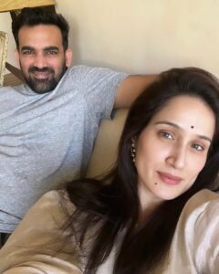 Sagarika Ghatge Instagram - Always celebrating the colour of love 
#happyholi ❤️