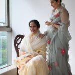 Sagarika Ghatge Instagram - Happiest birthday Aai - love you 😘 @urmila_ghatge