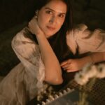 Sagarika Ghatge Instagram - Cheers to a new year. My wish for you is that this year, you write the most beautiful story possible for yourself. Happy new year everyone ❤️
