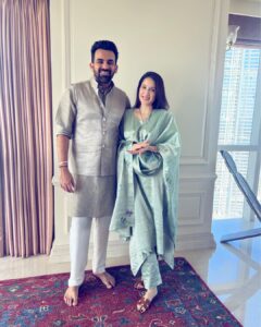 Sagarika Ghatge Instagram - Sarvana Akshaya tritiya chya hardik Shubechha 🙏🙏