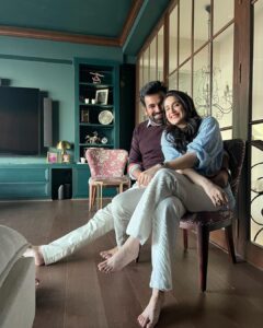 Sagarika Ghatge Instagram - My whole 🌎