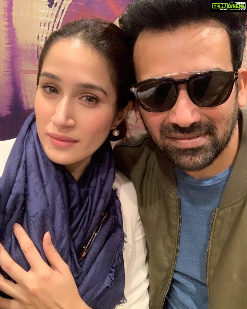 Sagarika Ghatge Instagram - Here’s to experiencing all the highs and lows of life together like we did in the last 4 years . Thank you for being the person you are . Love you . Happy anniversary ❤
