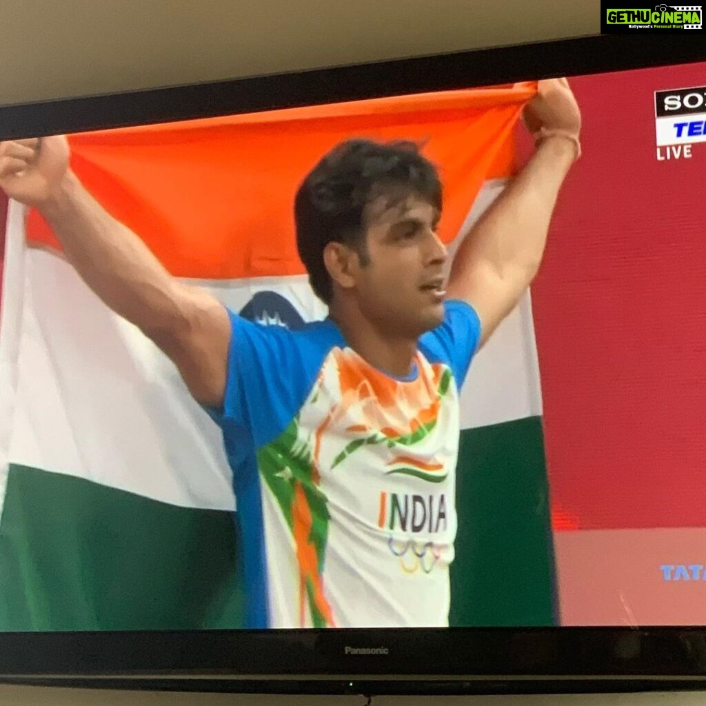 Sagarika Ghatge Instagram - What a proud moment for all of us 🇮🇳 🥇 @neeraj____chopra thank you for making us witness history