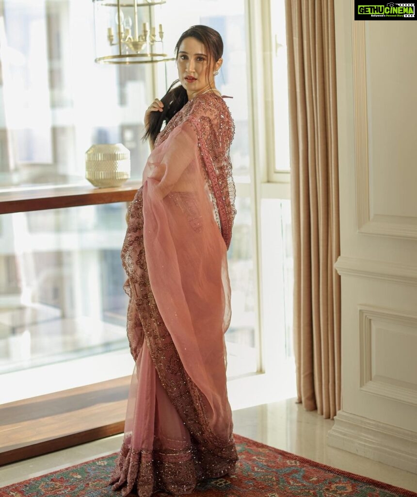 Sagarika Ghatge Instagram - The allure of a saree resonates deeply within me, it’s about the simplicity, grace and the minimal style 🤍