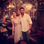 Sagarika Ghatge Instagram - Welcoming 2020 with the man who lights up my life - Happy new year to everyone . Thank you 2019 for all the love and learnings 🙏