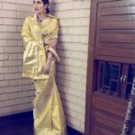 Sagarika Ghatge Instagram - Virendra’s wedding begins !! Kolhapur