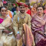Sagarika Ghatge Instagram - Wedding day !!! Welcome to the family Shreya 🤗 Kolhapur