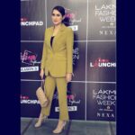 Sagarika Ghatge Instagram – Had a great time judging emerging talent from INIFD in design and interiors in association with Lakme fashion week.  Wearing @bellicimo_  styled by @krishnabhanushali12