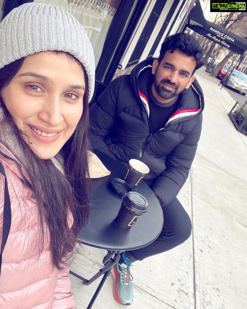 Sagarika Ghatge Instagram - Happy birthday to the best human being in the world, who also doubles up as my best friend and husband. Thank you for dealing with me on a daily basis (I know it can be hard sometimes 😉). For everyone who thinks @zaheer_khan34 is always serious there is treat waiting for you - swipe right (sorry Zak)