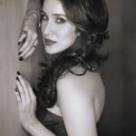 Sagarika Ghatge Instagram - Look what I found @imanojj 😄