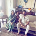 Sagarika Ghatge Instagram - Happy Ganesh Chaturthi to all 🙏🙏🙏 May Ganapati Bappa bless us with peace, prosperity and harmony in all our lives.