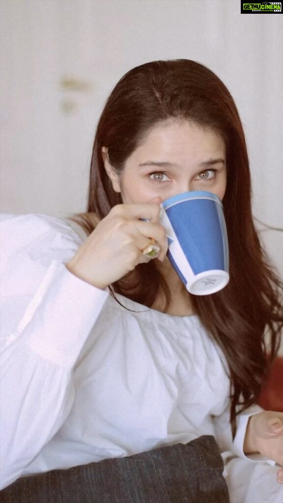 Sagarika Ghatge Instagram - Middle of the week, so romancing my cup of coffee and powering through ☕ ☀