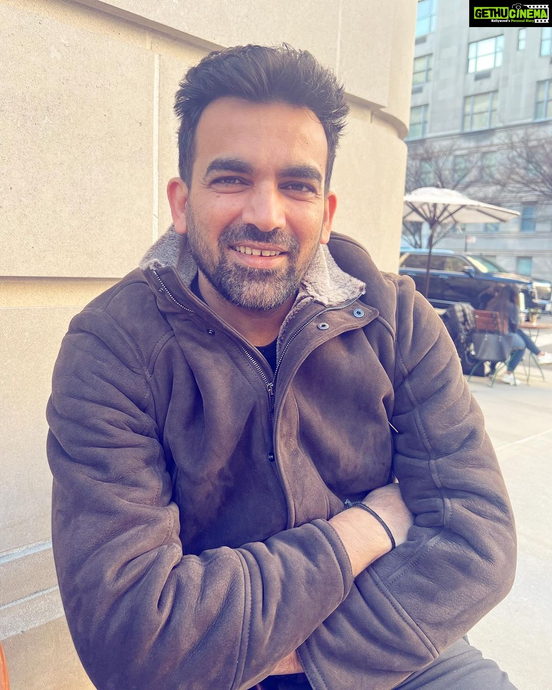 Sagarika Ghatge Instagram - Happy birthday to the best human being in the world, who also doubles up as my best friend and husband. Thank you for dealing with me on a daily basis (I know it can be hard sometimes π). For everyone who thinks @zaheer_khan34 is always serious there is treat waiting for you - swipe right (sorry Zak)