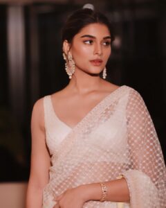 Saiee Manjrekar Instagram - Thank you #LokmatMostStylish @rishidarda @lokmat 💗

Saree - @houseofneetalulla
Jewellery - @tyaanijewellery
Styled by - @anishagandhi3 @rochelledsa
Assisted by - @lavinaajbani
Pictures - @thetiltedlens
Makeup - @mitavaswani
Hair - @rasilaravariamua