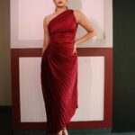 Saiee Manjrekar Instagram - 🌶️🌶️🌶️ Outfit @kostume_county @gateway.pr Jewels @misho_designs Stylist @shreejarajgopal Makeup @niyati_kothari Hair @shilpa_bhapkar 📸 @shootwithshakir