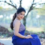 Sakshi Agarwal Instagram – Curves and confidence, draped in the beauty of a saree. 💃✨ #SareeGlam #CelebratingCurves
.
@murugeshmakeup_hair @sathish_photography49 @fineshinejewels @sri_boutique_byprema Chennai, India