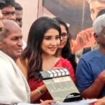 Sakshi Agarwal Instagram - #Saara begins its journey with blessings from the Maestro #illiyaraja sir. . A heroine centric film ❤️ battling between love and true friendship. Yet another action packed🔥 . Shooting begins in full flow. . @iamsakshiagarwal #YogiBabu #Ilayaraja sir @Bharathiraja sir #KarthikRaja #RoboShankar @rajithkanna8 #Viswadreamworld @vijayvishwaofficial @sultha.raja786 . Thank you @samyakksarees @lakshana_priya_mua @jonnyjd5 Chennai, India