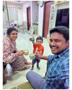 Sameera Sherief Instagram - "Simple joys, big love! ☕❤️ With Sameera and our son Arhaan, every moment is a treasure.

In this pic, Arhaan's cup might be empty, but his enthusiasm is full to the brim. It's a reminder that happiness is in the little things.

#FamilyLove #CoffeeCheers #FamilyMoments #JoyfulDays #SimplePleasures #Togetherness #CherishedMemories #LoveInACup #ArhaanAndUs #FamilyForever #HappinessInSmallThings #ShareTheLove #FamilyPhotography #Heartwarming #sameerasherief #syedanwar #syedarhaan