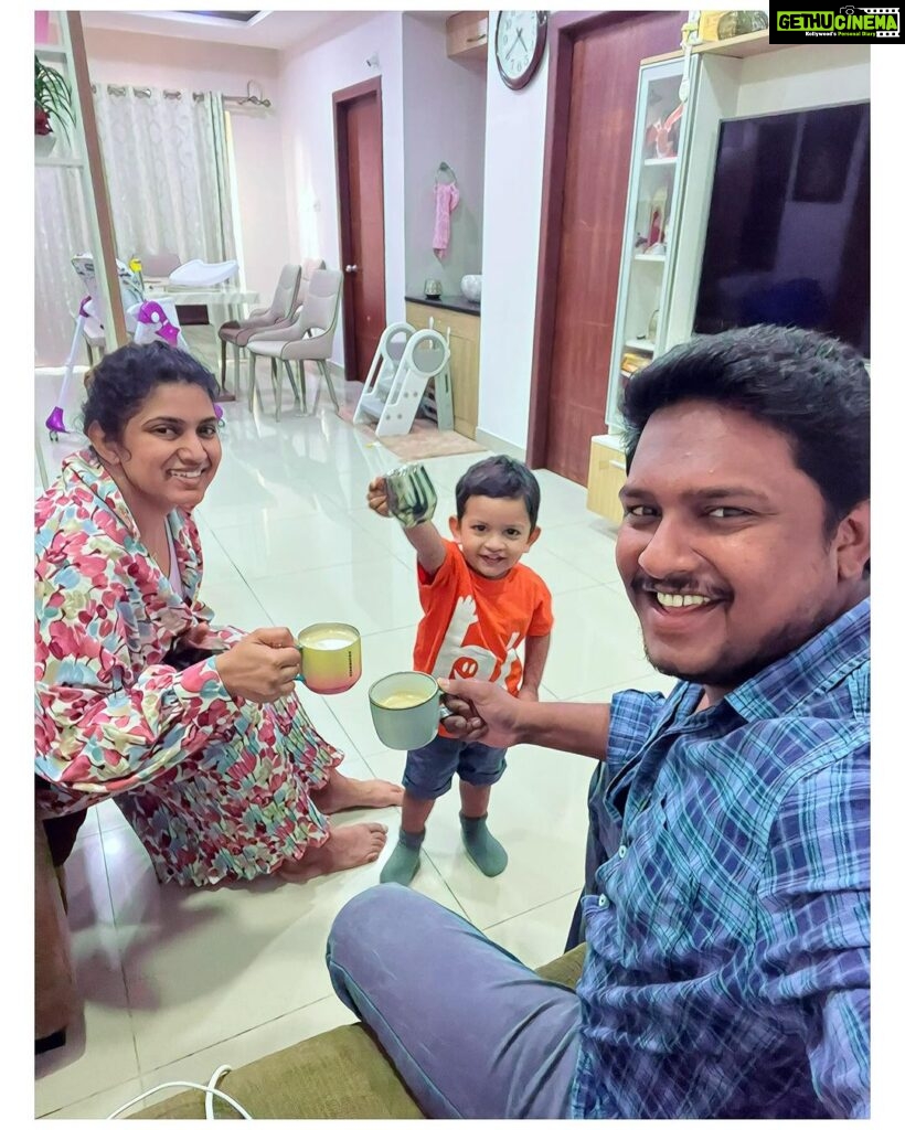Sameera Sherief Instagram - "Simple joys, big love! ☕❤ With Sameera and our son Arhaan, every moment is a treasure. In this pic, Arhaan's cup might be empty, but his enthusiasm is full to the brim. It's a reminder that happiness is in the little things. #FamilyLove #CoffeeCheers #FamilyMoments #JoyfulDays #SimplePleasures #Togetherness #CherishedMemories #LoveInACup #ArhaanAndUs #FamilyForever #HappinessInSmallThings #ShareTheLove #FamilyPhotography #Heartwarming #sameerasherief #syedanwar #syedarhaan