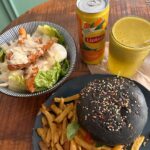 Samiksha Jaiswal Instagram - Carbe diem.🤤 . . . . . . . . . . #fooddump #paris #nice #ezevillage #monaco #france #food #foodporn #instagood