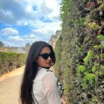 Samiksha Jaiswal Instagram - City strolls ✨🇫🇷 #paris #louvre #instagood #scenic #france