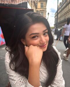 Samiksha Jaiswal Instagram - More amore, per favore 💕