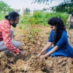 Samyukta Hornad Instagram - Agriculture is fundamentally the most important of our industries. So, next time when we sit down for a delicious dinner, at the comfort of our homes, let us remember the people who are working round the clock to feed us… Our farmers, truly our heroes… 🙏🏽🌸 This TVC by Parachute Kalpavriksha Foundation has so beautifully captured the ultimate nurturers - our Farmers! Join me and Parachute Kalpavriksha Foundation in this celebration of gratitude. 🌸 To show your support: Post a picture expressing your gratitude to our farmers, with the caption ‘Thank you, Farmers!’ Tag me and @parachute.kalpavriksha #ThankYouFarmers #FoodForThought #WhatWeNurtureGrows #parachutekalpavriksha #Collab