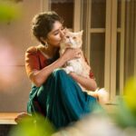 Samyukta Hornad Instagram - please meet my most beautiful baby boy, Mr. Kumbha (karna) Hornad adopted from @charliesanimalrescuecentre :) Thanks for the pics @pragalbhvashishth 🌸 Thanks for putting this together @laxmikrishnaofficial #Catwoman #Adopt #Praana