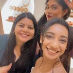 Samyukta Hornad Instagram - So happy to be @soultree.in’s soul-Mitra… it’s more than a brand, more than a lifestyle… #SoulTree was My ajji’s go to brand. My ajji had sensitive skin so we needed to find make up that wouldn’t cause her any allergies, and also soothe any. We discovered SoulTree about four years ago, together. It just worked. I still have her make up kit with all her soultree products in them. 🌸 So maybe, it’s her… showing me the way… from up above. I’m so happy to be a part of the SoulTree family today :) thank you 🤍 Just like how we nourish our bodies with organic food, our skin deserves care with organic beauty products… detergents… and other sustainable essentials. Everything we could ever think of to stay healthy and happy nature has already created for us :) June hails Environment Day, a call to live sustainably, organically & mindfully. For me, it has always been the small things that contribute towards a much larger picture, and huge change. So, I choose brands such as SoulTree, that not only stand by the ethos of sustainability, but also follow through with action. From their solar & nature committed Soul Sanctums, made with biodegradable materials and reclaimed wood, to their organic and natural certified formulations, the brand stands for all things sustainable. #SoulTree #Soul #Mind #Body #Sustainability #Love #environment #Organic MUA: @madhurishetty_