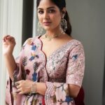 Samyuktha Instagram – 🌸🌸🌸

#Swayambhu pooja .
#throwback 

Styled by @rashmitathapa
Wearing @archanajaju.in
Shoes @fizzygoblet  @elevate_promotions
Jewellery @sheetalzaveribyvithaldas
M & H @makeupartist_arti @susanemmanuelhairstylist 
Shot by @venurasuri