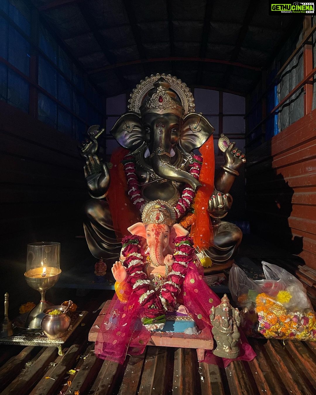 Sanaya Pithawalla Instagram - Visarjan day 🙏♥️ #ganpati2023 #runwalcentrecharaja #ganpatibappamoryapudhchyavarshilavkrya Chembur