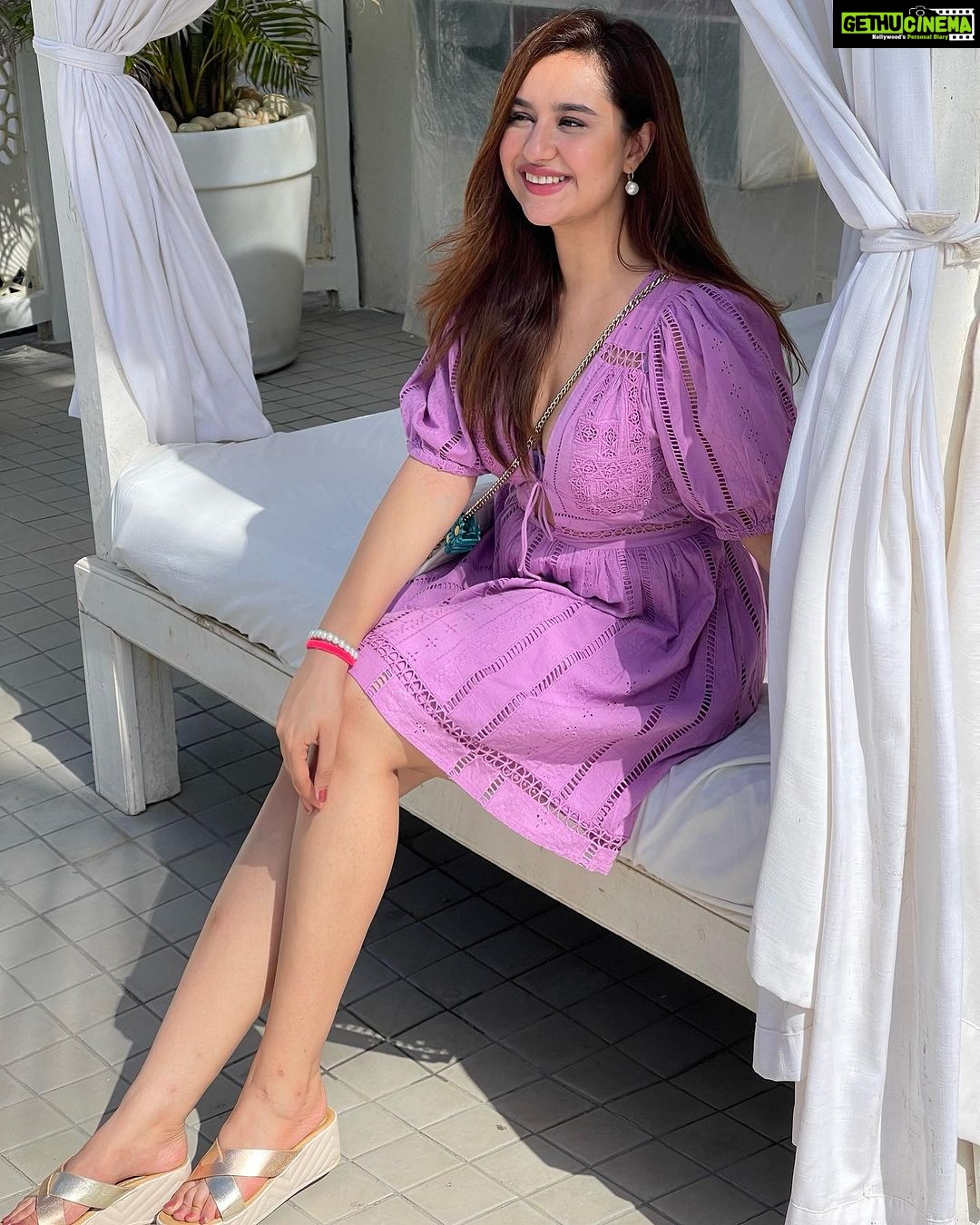 Sanaya Pithawalla Instagram - In my element 🌸 The Park Calangute Goa