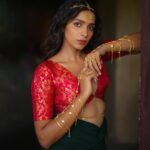 Sanchana Natarajan Instagram - Spell of our love✨ @anitakamaraj @beingroofa @the.olio.stories @anupama.krishnamachari @hair_by_aiswaryaraj