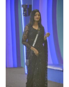 Sangeetha Sringeri Instagram - Bold and beautiful in a black saree, a reflection of timeless elegance 🖤✨ 

Watch our beauty in black  Sangeetha only on @colorskannadaofficial and  @officialjiocinema 

#BBK10 #SangeethaSringeri #HappyBigboss #ColorsKannada #JioCinemas #Simba #Trending #BigBossKannada