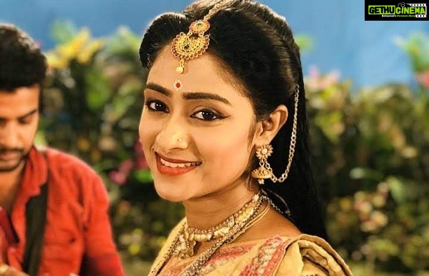 Sangeetha Sringeri Instagram - On the occasion of Gowri Ganesha Festival Recalling my beautiful moments as Sati and Gowri in Hara Hara mahadeva. ತಮಗೂ ಹಾಗೂ ತಮ್ಮ ಕುಟುಂಬದ ಸದಸ್ಯರಿಗೂ ಗೌರಿ ಗಣೇಶ ಹಬ್ಬದ ಶುಭಾಶಯ ಗಳು ❤️🙏