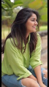Sanjana Anand Instagram - ☘️🍃

VC : @pgraphyofficial 🙌🏻
