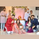 Sanjay Gagnani Instagram - Ganpati Bappa Morya !!! Festive Greetings to You & Yours from Me & Mines ❤️😇 #familyiseverything Mumbai, Maharashtra