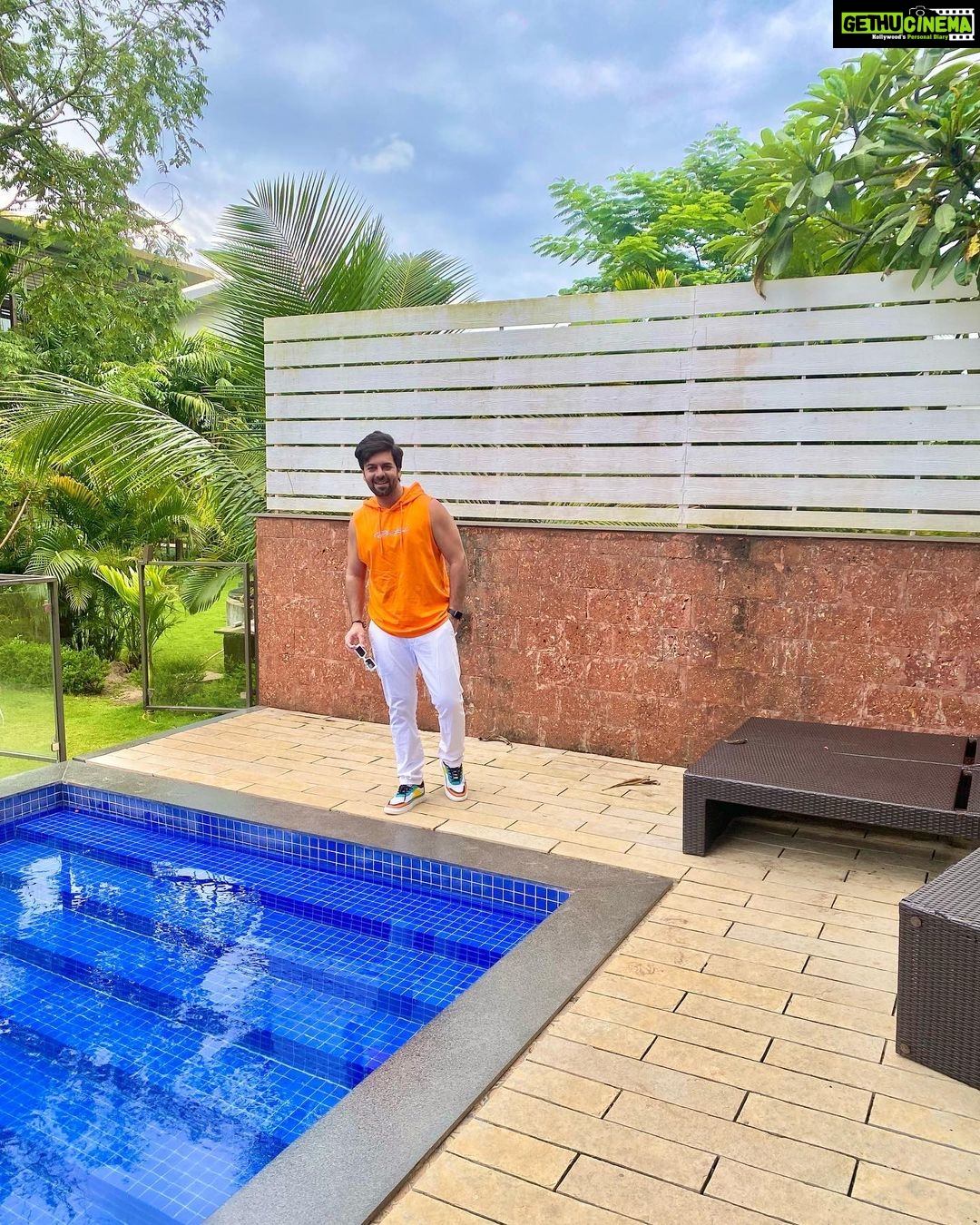 Sanjay Gagnani - 28.4K Likes - Easy like Sunday Morning 🧡