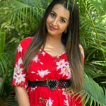 Sanjjanaa Instagram - So it was a fabulous day and I happen to combine the professional shoot of 2 kids brands together @momzjoy & @isakaatoys … check out the beautiful gowns that @momzjoy offers to all of us and lovely kids accessories that they have 💐 #Momzjoy has the most stylist gowns so that you can just flow through your maternal face, very beautifully and gracefully … if your baby is more than 10 months, then you should definitely check out the remote control cars to enter. Entertain your children with the best baby safe certified kids automobiles … by @isakaatoys … we completely love supporting women entrepreneurs @makeoverby_sushmamanjunath thank you for the lovely hair and make up , you make me look so flawless ❤️ have a lovely and a blessed day all of you 💐 let us know in the comment section. What do you think about this collaboration and the entire post? your reviews are most welcome ❤️❤️ ???? Karnataka, Bangalore