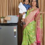 Sanjjanaa Instagram - It was such a proud and special moment for me to be shooting for @voltasbeko washing with my family … machine by #tata brand , thank you to all the people who have sent me applause on all my platforms as this ad has gone live everywhere featuring me my husband dr.azeez pasha & my baby @princealarik - thank you for all the love. You have showered on us. @sanjjanaagalrani Beautiful saree @iyra_designstudio Hair @hair_artist_ramyagowda Make up @divyamakeupartistofficial Karnataka, Bangalore